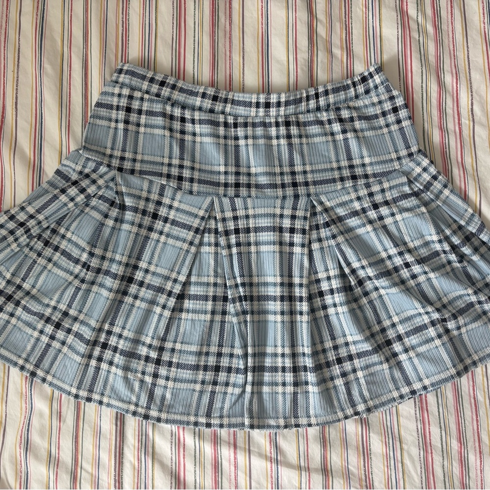 Rue21 Gray and Black Pleated Skater Mini Skirt